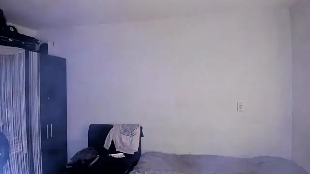 Snapshot of ares_sexxx chatting on 06.19.26 ares sexxx online show from 06.19.26