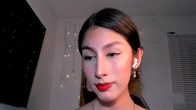 Snapshot of valeria_gonzales_ chatting on 01.02.25 valeria gonzales online show from 01.02.25