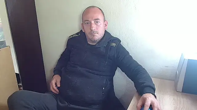 Johan   Barker online show from 10.28.25