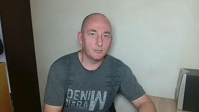 Johan   Barker online show from 12.15.25