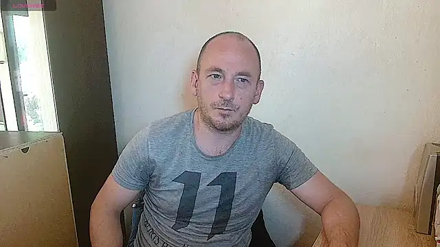 Snapshot of Johan___Barker chatting on 05.06.26 Johan Barker online show from 05.06.26