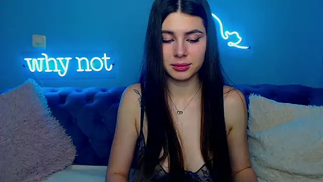 ViollinaLove online show from 01.13.25