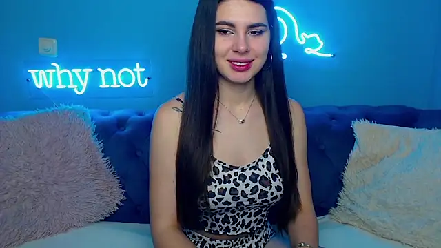 ViollinaLove online show from 01.18.25