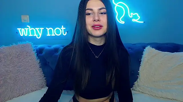 ViollinaLove online show from 01.25.25