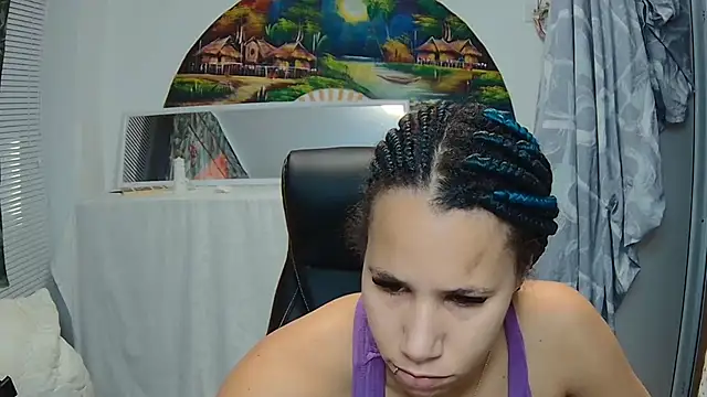Snapshot of AaliyahHarris chatting on 12.18.24 AaliyahHarris online show from 12.18.24