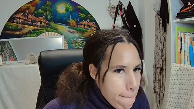 Snapshot of AaliyahHarris chatting on 02.05.25 AaliyahHarris online show from 02.05.25