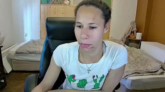 Snapshot of AaliyahHarris chatting on 05.22.26 AaliyahHarris online show from 05.22.26