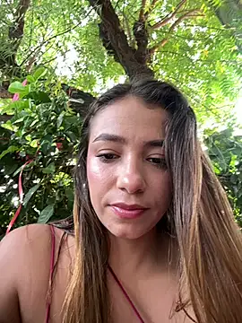 Snapshot of Hall_16 chatting on 03.12.25 Hall 16 online show from 03.12.25