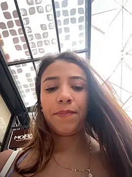 Snapshot of Hall_16 chatting on 10.09.25 Hall 16 online show from 10.09.25