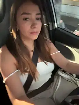 Snapshot of Hall_16 chatting on 11.11.25 Hall 16 online show from 11.11.25