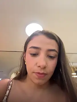 Snapshot of Hall_16 chatting on 12.02.25 Hall 16 online show from 12.02.25