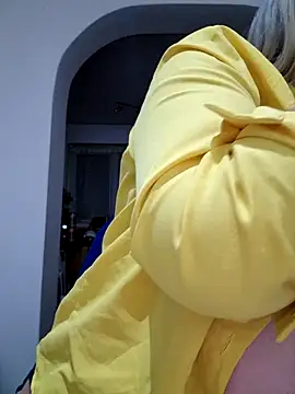 Snapshot of Ruxy42ETT chatting on 12.02.24 Ruxy42ETT online show from 12.02.24