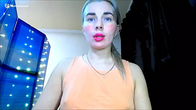 Snapshot of miaa_sunn chatting on 01.06.25 miaa sunn online show from 01.06.25