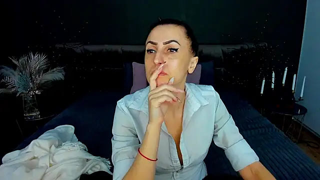 Snapshot of Rebecca_Diamond chatting on 02.09.26 Rebecca Diamond online show from 02.09.26