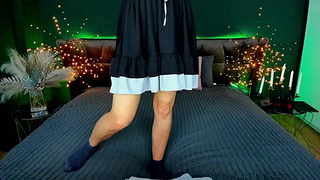 Snapshot of Rebecca_Diamond chatting on 02.25.26 Rebecca Diamond online show from 02.25.26