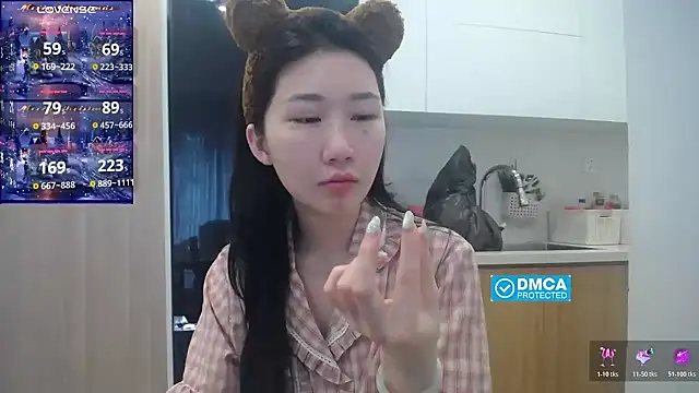 Snapshot of Asiagirll chatting on 03.26.26 Asiagirll online show from 03.26.26