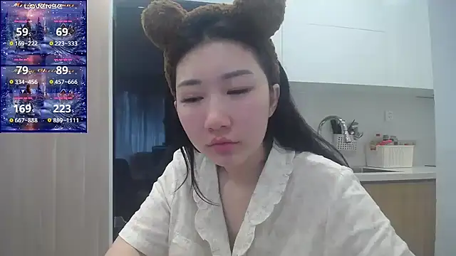 Snapshot of Asiagirll chatting on 04.16.26 Asiagirll online show from 04.16.26
