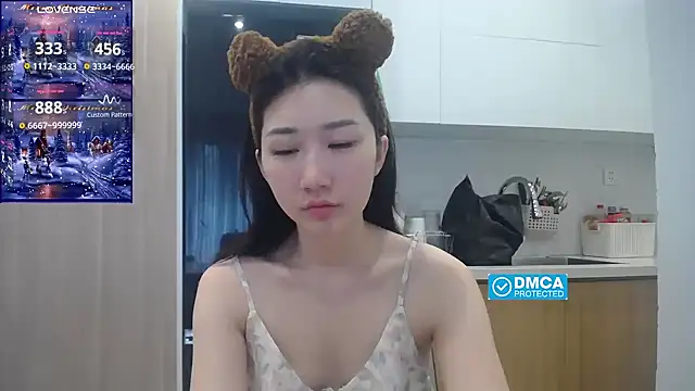 Snapshot of Asiagirll chatting on 04.22.26 Asiagirll online show from 04.22.26
