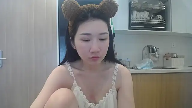 Snapshot of Asiagirll chatting on 05.15.26 Asiagirll online show from 05.15.26