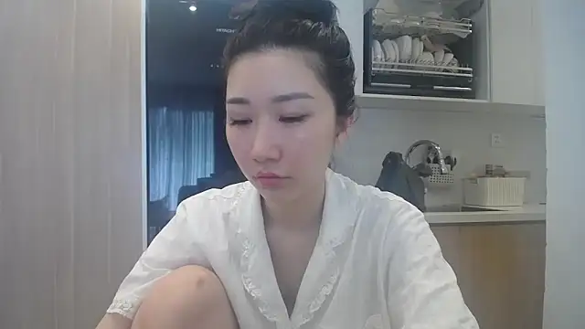 Snapshot of Asiagirll chatting on 05.31.26 Asiagirll online show from 05.31.26