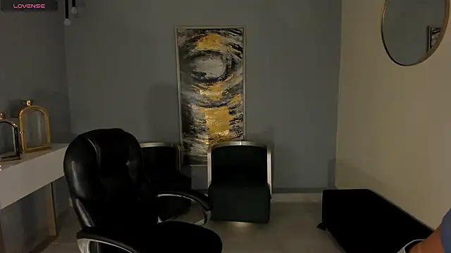 AbellaCroft online show from 02.05.26