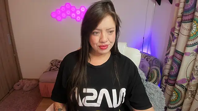 sophia grants online show from 12.21.25