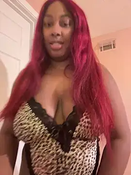 Snapshot of gypsydoll chatting on 12.19.25 gypsydoll online show from 12.19.25