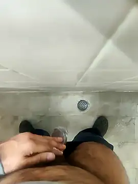 Snapshot of mayavi_baba chatting on 01.20.25 mayavi baba online show from 01.20.25