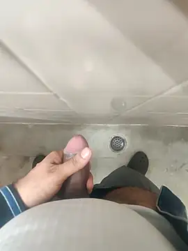 Snapshot of mayavi_baba chatting on 01.31.25 mayavi baba online show from 01.31.25