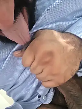 Snapshot of mayavi_baba chatting on 10.29.25 mayavi baba online show from 10.29.25