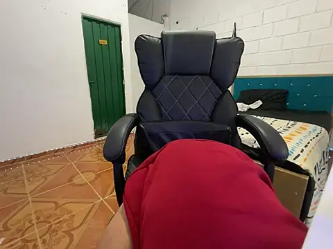 Max TheHorseDick online show from 03.07.25