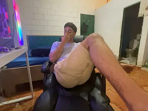 Max TheHorseDick online show from 03.14.26