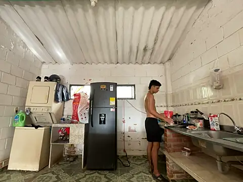 Max TheHorseDick online show from 04.16.26