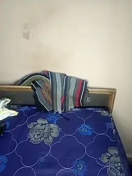 Sweet-Berry online show from 12.25.24