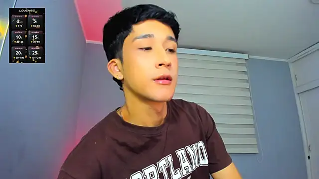 tom Howard online show from 11.15.25