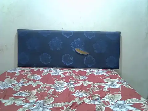 Snapshot of Spice202 chatting on 09.17.25 Spice202 online show from 09.17.25