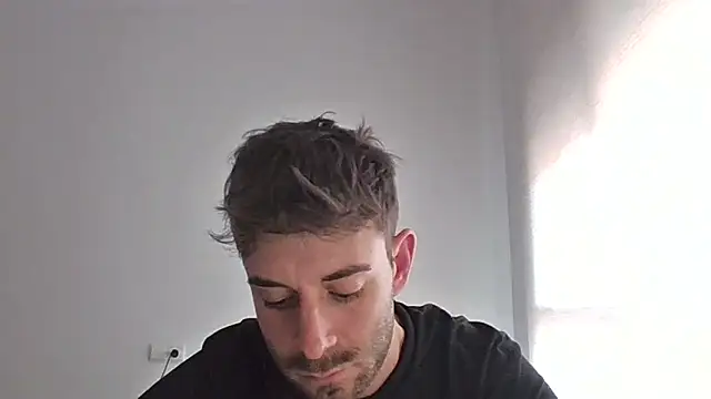 Snapshot of vargas90 chatting on 02.04.26 vargas90 online show from 02.04.26