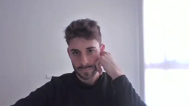 Snapshot of vargas90 chatting on 02.06.26 vargas90 online show from 02.06.26