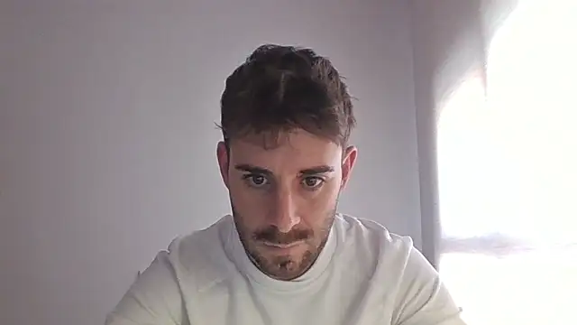 Snapshot of vargas90 chatting on 02.16.26 vargas90 online show from 02.16.26