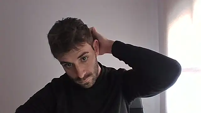 Snapshot of vargas90 chatting on 02.25.26 vargas90 online show from 02.25.26