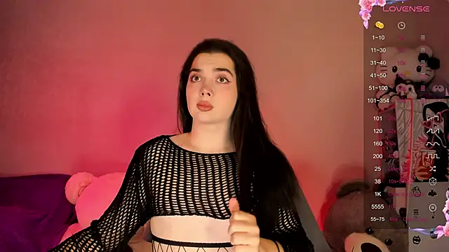 YsabellViveris online show from 10.10.25