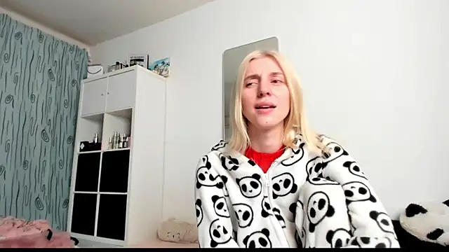 KenzieDawton online show from 02.27.25