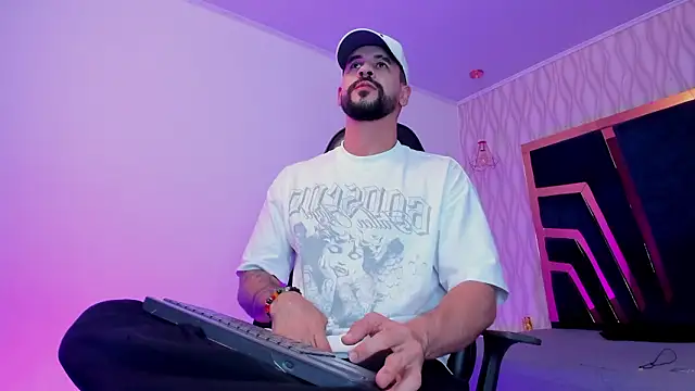 Petesevans online show from 02.23.26