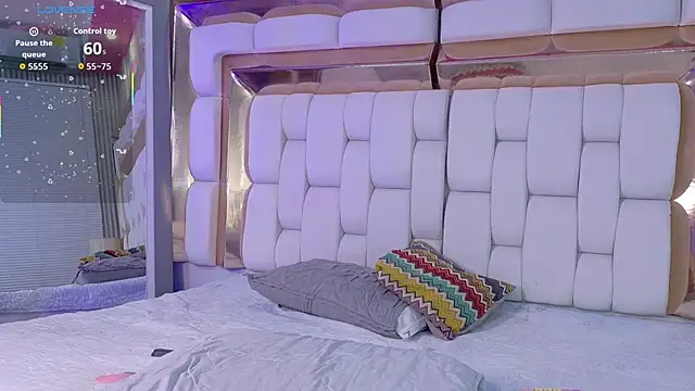 sexysistter online show from 09.20.25