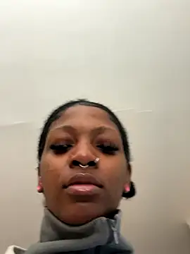 mochamimi online show from 11.17.25