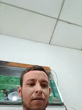 Snapshot of squirt_and_sex chatting on 11.08.25 squirt and sex online show from 11.08.25