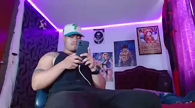 Snapshot of Danielsbigcum chatting on 02.18.25 Danielsbigcum online show from 02.18.25