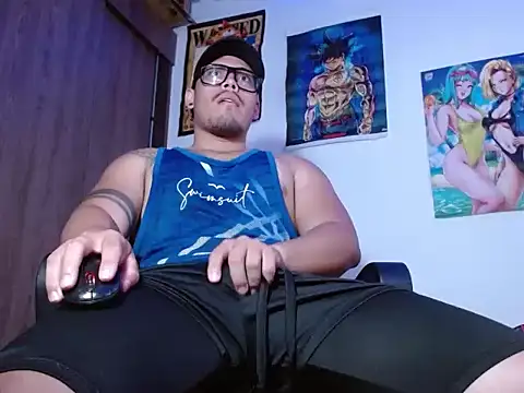 Snapshot of Danielsbigcum chatting on 11.04.25 Danielsbigcum online show from 11.04.25