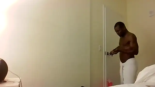 Maculine Stayr online show from 04.24.26