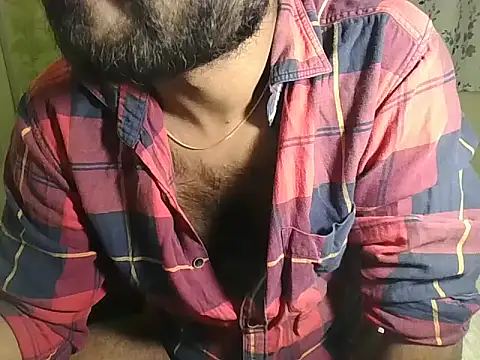 Snapshot of SHENOY3 chatting on 12.08.24 SHENOY3 online show from 12.08.24